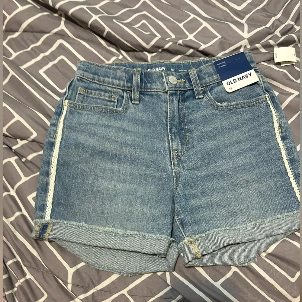 NWT-girls old navy shorts size 12